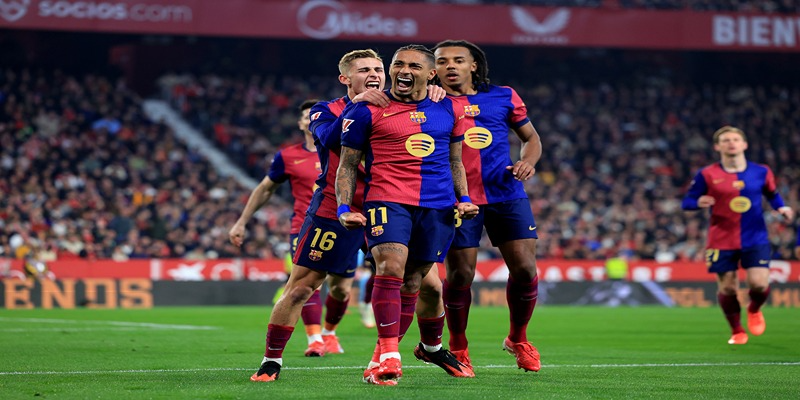 Lực lượng ra sân Sevilla vs Barca mới nhất